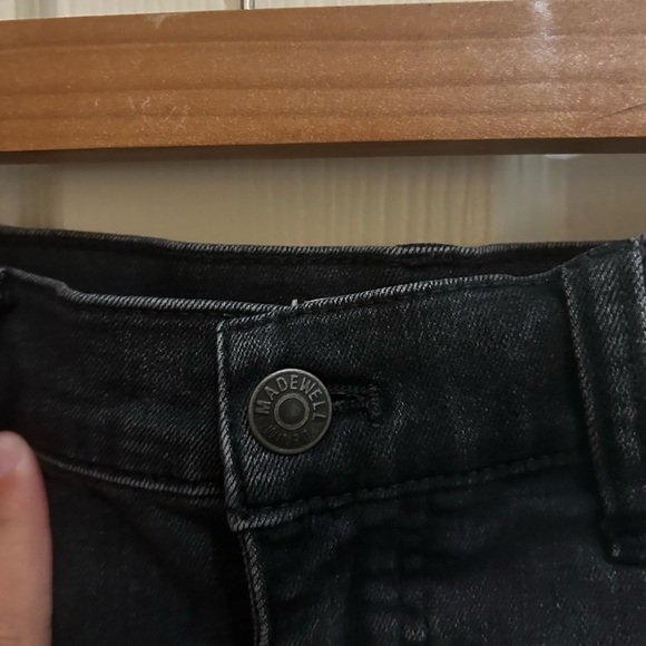 Madewell Black Midrise Kick Out Jeans - Picture 3 of 6